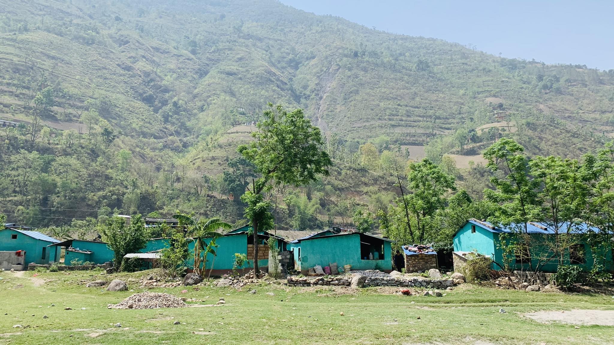 आवास पाएको सात वर्षपछि आठबिसकोटको नमूना बस्तीमा धारा